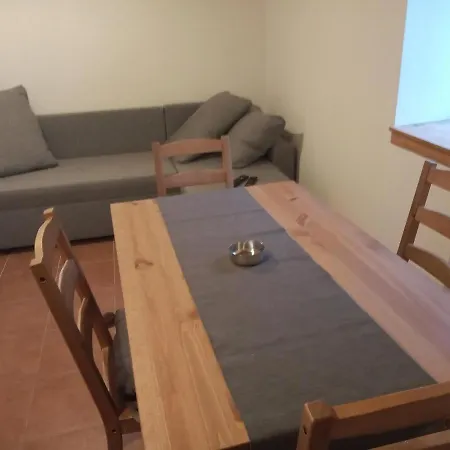 Tomina Lägenhet Donje Selo na Šolti