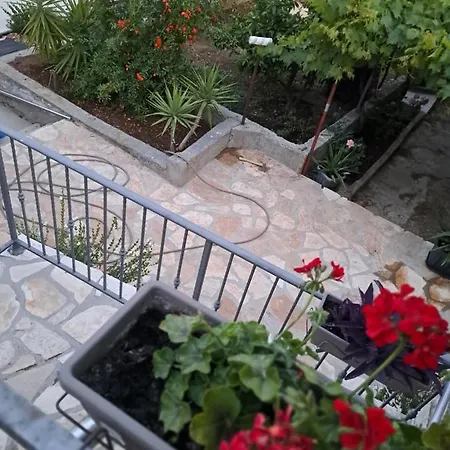Apartament Tomina *