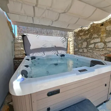 Apartament Tomina Donje Selo na Šolti