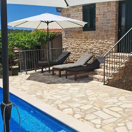 Apartament Tomina Donje Selo na Šolti