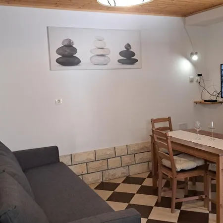 Tomina Lägenhet Donje Selo na Šolti