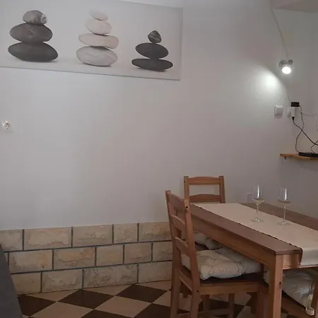 Tomina Donje Selo na Šolti